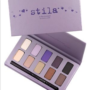 Stila In The Moment Palette